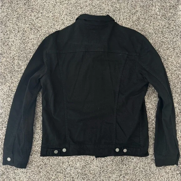 Black Levi’s Jean Trucker Jacket Size Large Like New - Picture 2 of 3